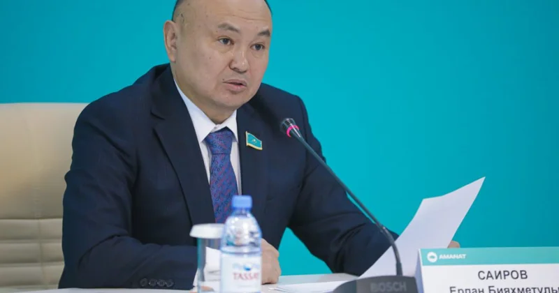 Qazaxıstanlı deputat: İlham Əliyevin səfəri Qazaxıstan Azərbaycan əməkdaşlığına güclü təkan verəcək