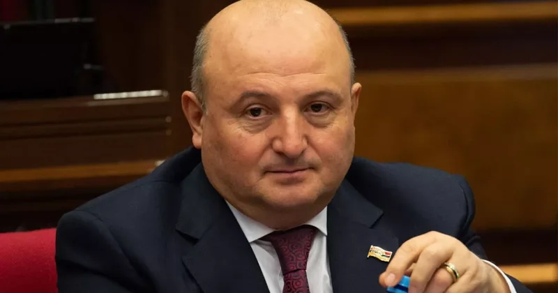 Коррупционный скандал в Армении набирает обороты: мэр и главный архитектор Гюмри получали взятки