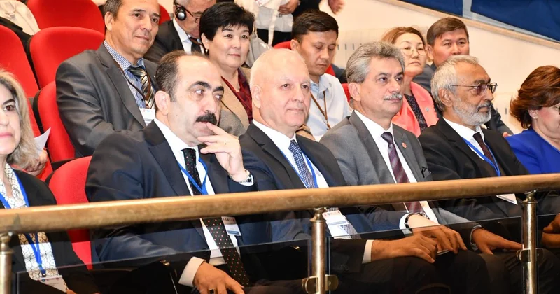 Türk dünyasının aparıcı arxeoloqları bir arada KONKRET