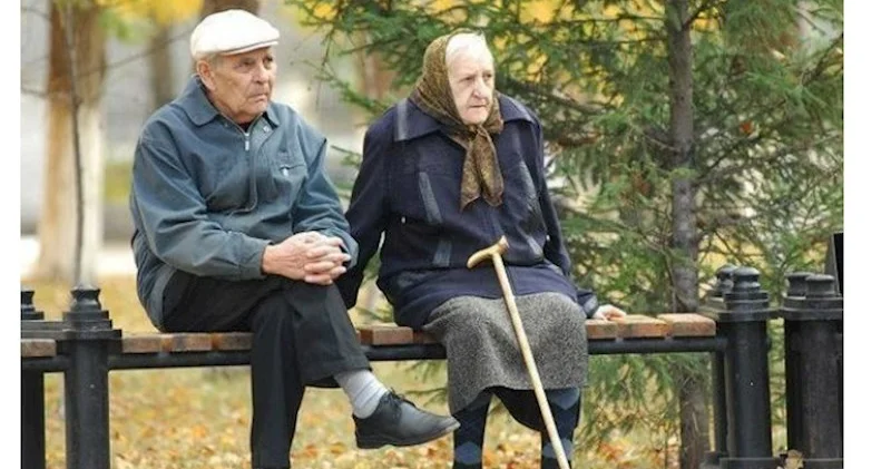 Uzunömürlülüyün artması pensiya yaşına təsir edəcək? ŞƏRH