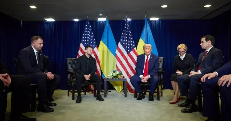 Politico: Зеленский выбрал неудачное время для встречи с Трампом