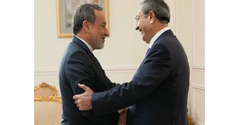 Xələf Xələfov Abbas Araqçi ilə görüşüb
