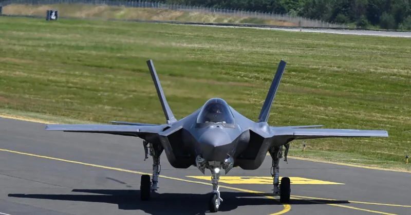 Almaniyanın müdafiə naziri Hərbi Hava Qüvvələri üçün daha çox “F 35” qırıcısının alınmasını istəyir