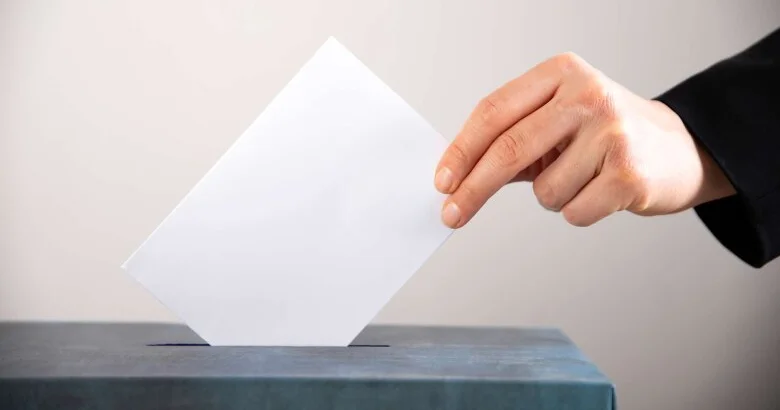 Prezident seçkilərində “autsayder” qalib gəlib