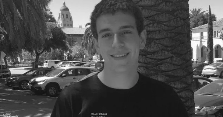 Amerikalı qrossmeyster Daniel Naroditski 29 yaşında vəfat edib