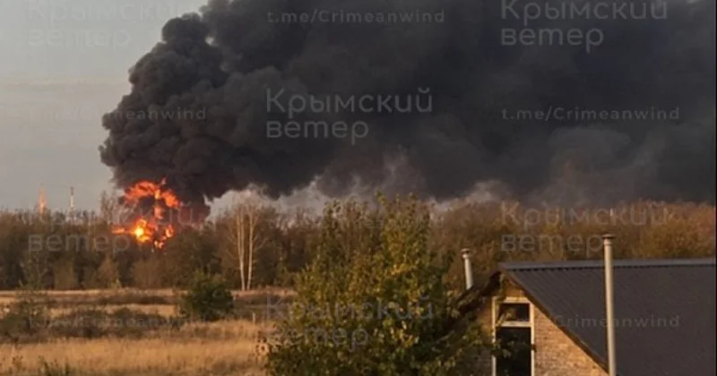 После прилета дронов в России горит нефтяная станция фото; видео