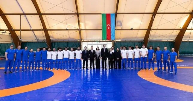 Azərbaycanı dünya çempionatında təmsil edəcək güləşçilər