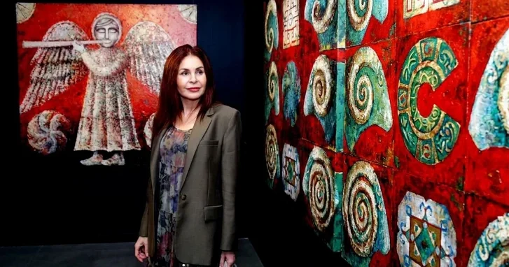 Природа, память и человеческое тело: в Баку Nine Senses Art Center открывает Зачарованный лес