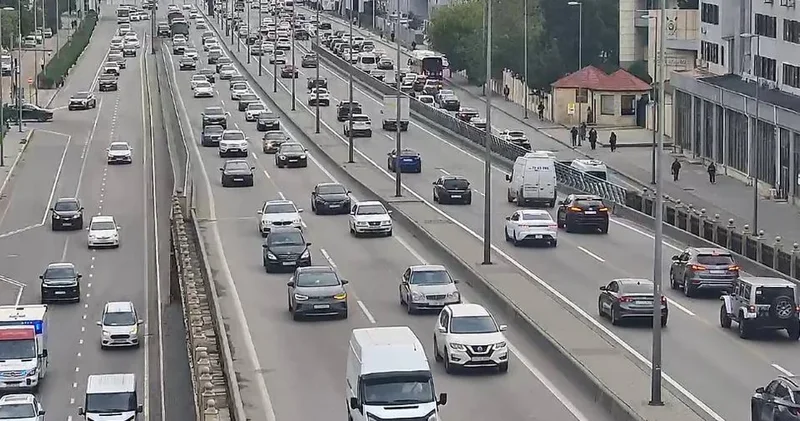 SÜRÜCÜLƏRİN NƏZƏRİNƏ: Bu yollarda tıxac var SİYAHI