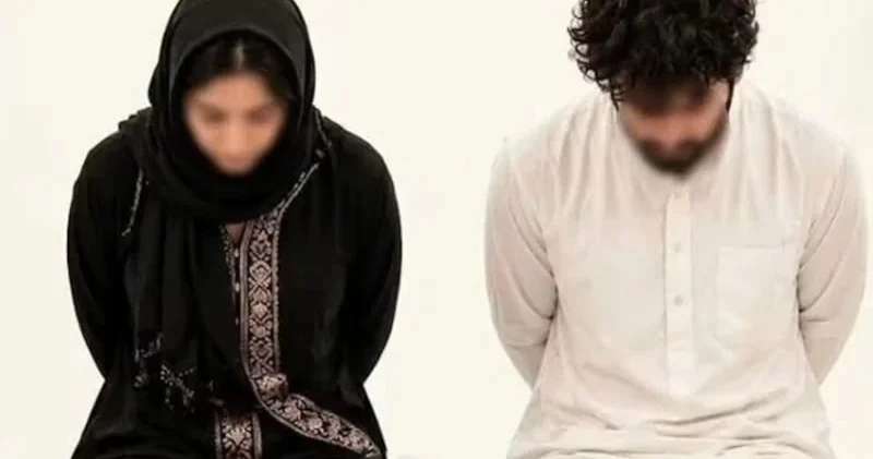 Məsciddə cinsi əlaqədə olmaqda ittiham edilən cütlük edam edildi FOTOLAR