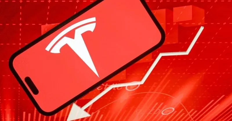 Tesla şirkətinin səhmləri düşüb
