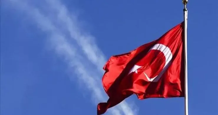 Türkiyə bayrağının Azərbaycanda endirilməsinə cəhd iddiaları dezinformasiyadır RƏSMİ