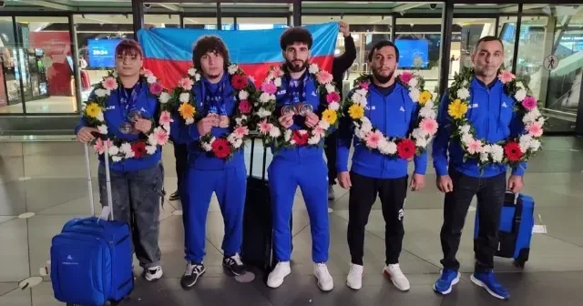 Vətənə 9 medalla qayıtdılar