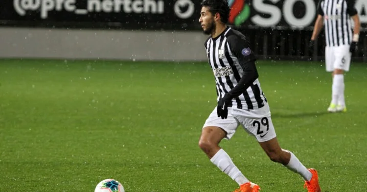 Neftçi nin sabiq futbolçusu Azərbaycana gəlmədi, ölkəsində qaldı FOTO