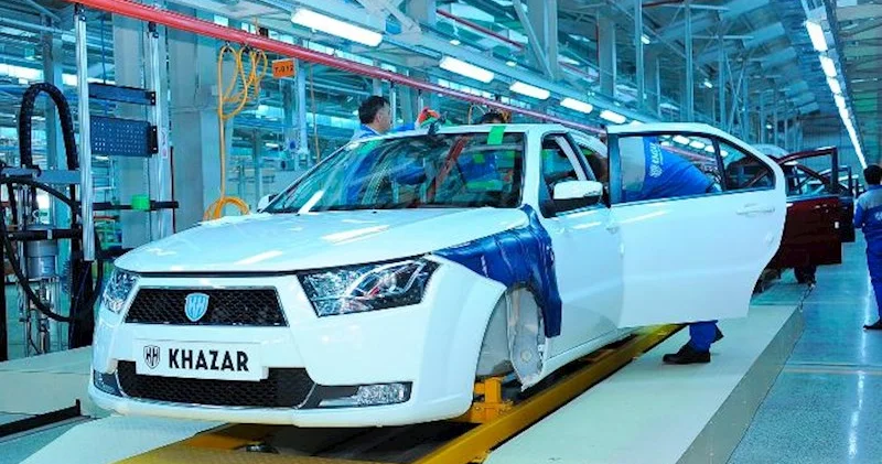 Minik avtomobili istehsalı azalıb, yük avtomobili istehsalı artıb