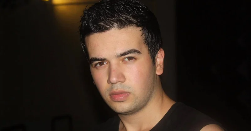Vüsalın qətlini gözləri ilə görüb “Bıçağı üstünə sürtərək yanımdan keçdi...”