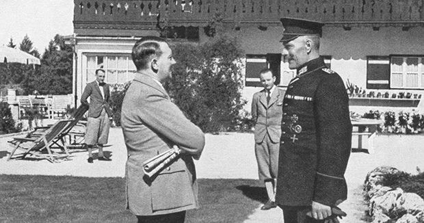 Fürerin gizli həyatı Adolf Hitler xalqdan gizlətdiyi dəbdəbəli dünyası