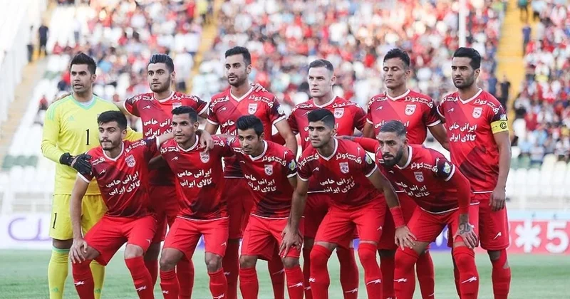 “Traktor” futbolçuları təhqirlərə görə stadionu tərk etdilər VİDEO