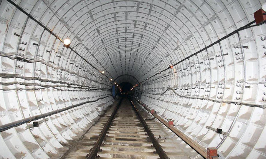 Yanğından sonra Vyanada beş metro stansiyası bağlanıb