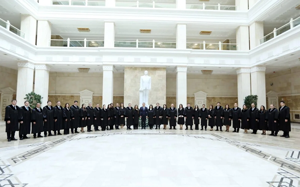 Yeni hakimlər and içdi: İnam Kərimov tapşırıqlar verdi FOTO