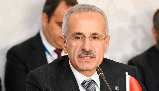 Uraloğlu: Zəngəzur yolu ilə ayrıca marşrut təklif etmək üzərində işləyirik