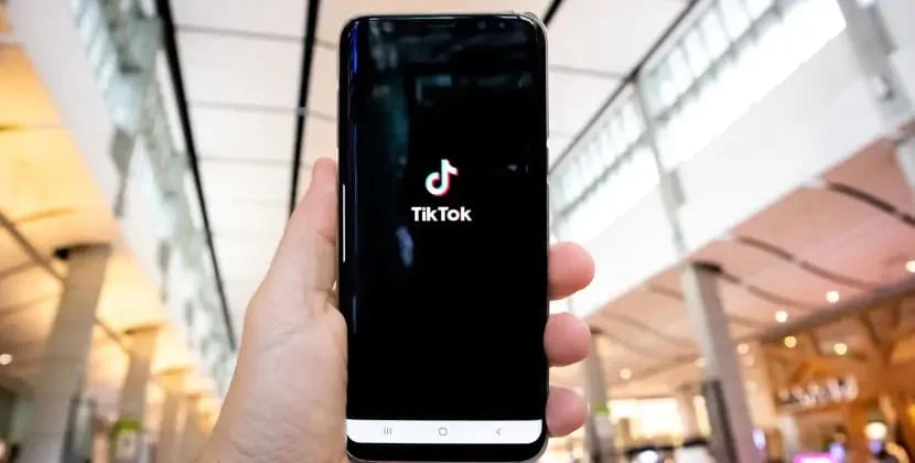 “TikTok”da tanış olduğu adama 300 min pul köçürdü