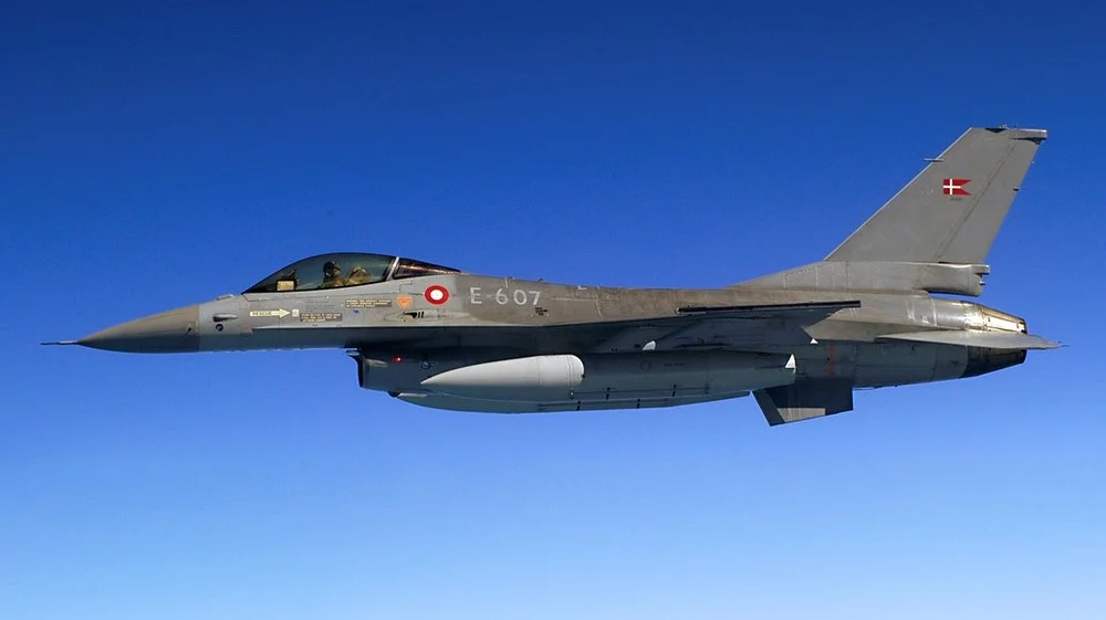 Danimarka altı F16 qırıcısını Ukraynaya təhvil verib