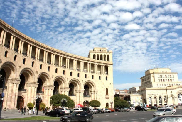 Nuh Peyğəmbəri də “erməni” çıxardılar sarsaq iddia