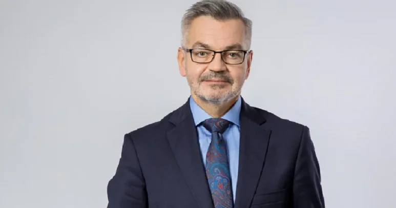 “Sankt Peterburqda Polşa səfirinə hücum edilib“ Ukrayna mətbuatı