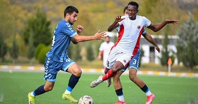 1 ci liqada 8 ci tur 3 oyunla başlayır