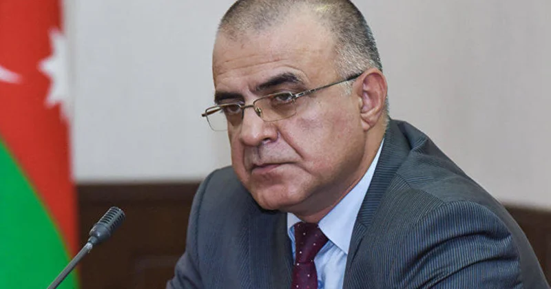 Elçin Mirzəbəyli YAP a üzv olub?