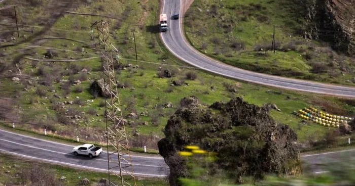 Zəngəzur dəhlizinin açılması regionda bu ölkələrin təsirini azaldacaq ŞƏRH