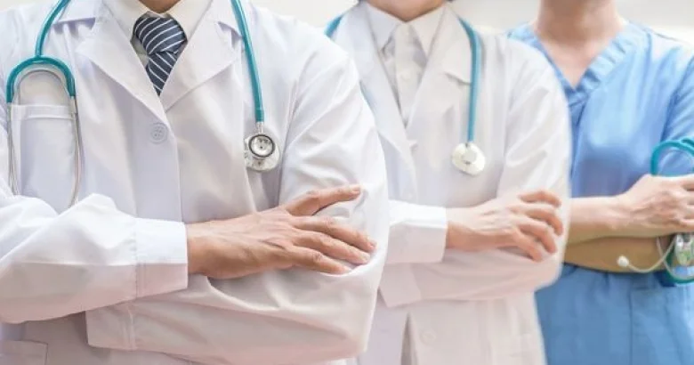 Həkimlərlə bağlı xəbərdarlıq: onların ştatı ləğv ediləcək