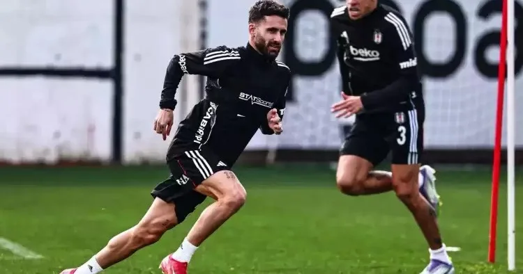 Rafa Silva hələ də məşqlərə çıxmır!