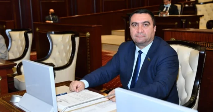 Deputat: Səhiyyə sistemində vahid ştat cәdvәli və əməyin ödənilməsi modeli yaradılmalıdır