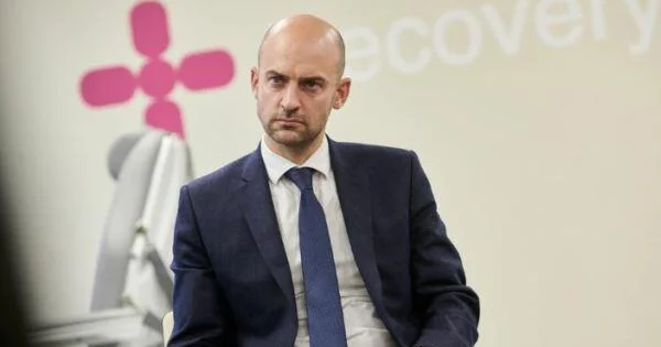 Sülhə mane olan Putindir Barro