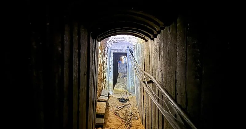 Израиль показал подземный город ХАМАС видео