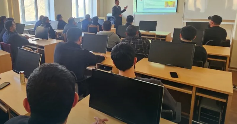 Bərdədə taksi sürücüləri üçün təlim keçirilib