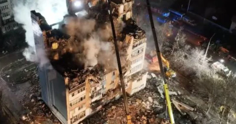 22 жителя под завалами многоэтажки в Тернополе