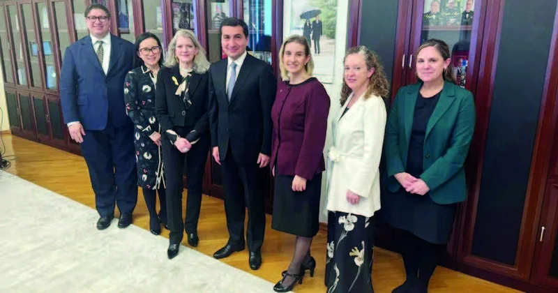 Hikmət Hacıyev Alison Huker ilə görüşüb