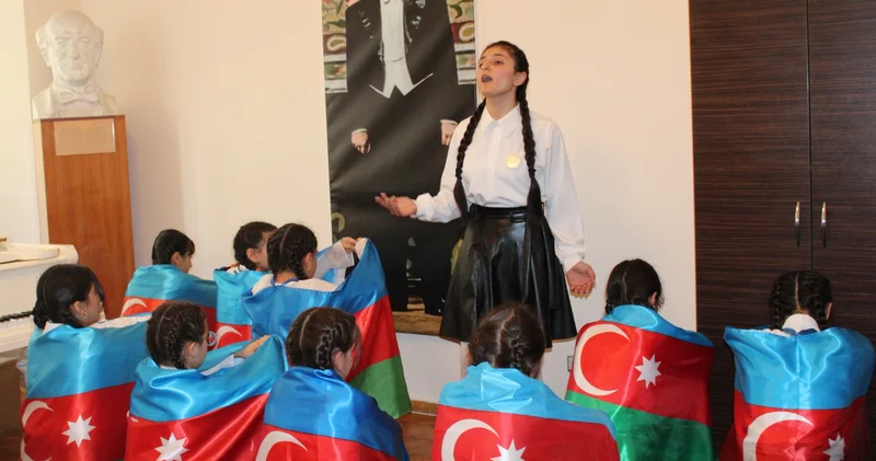 В Мемориальном музее Бюльбюля проведено мероприятие, посвященное правовому просвещению среди школьников (ФОТО)