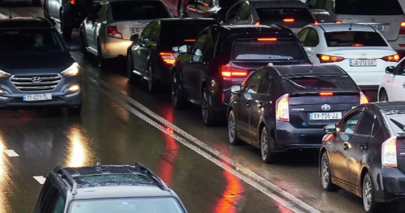 Gürcüstanda 3,1 milyon avtomobil var