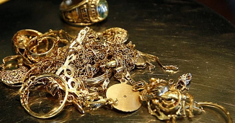 Azərbaycanın qızıl bazarında vəziyyət necədir? (AÇIQLAMA)