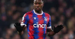 Liverpul Kristal Pelas ın müdafiəçisinə elçi düşüb