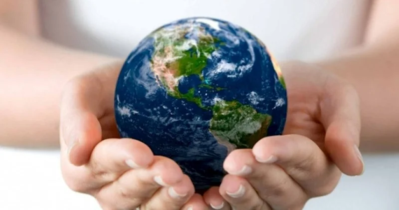 Xəzərəyanı ölkələrin ortaq maraqları olmaqla yanaşı, ziddiyyət doğuran məsələlər də mövcuddur