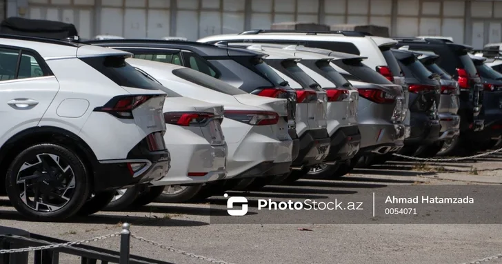 Аренда авто по клику: что тормозит развитие каршеринга в Азербайджане?