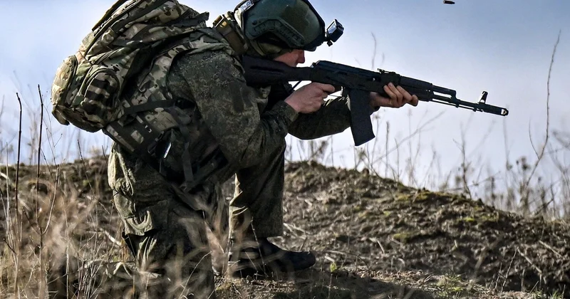 Rusiya ordusu Zaporojyedə yaşayış məntəqəsini nəzarət altına aldı