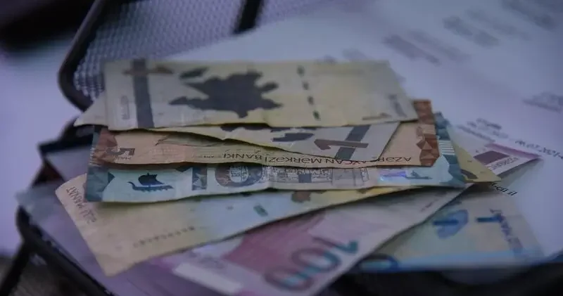 “5,1 milyon məşğul əhalinin cəmi 35% i müqavilə ilə işləyir”