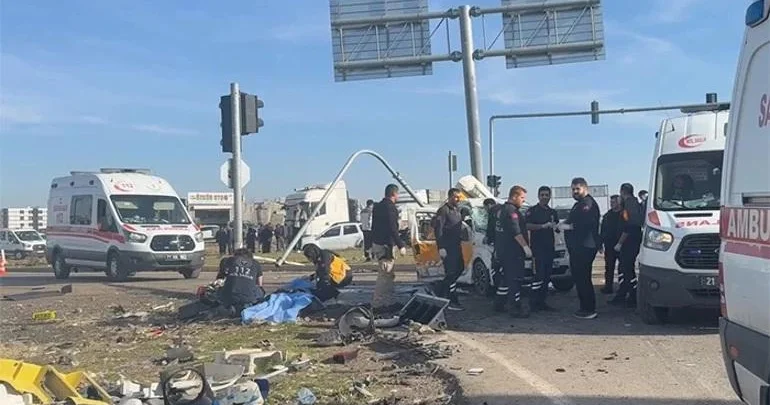 Diyərbakırda ağır qəza 4 nəfər həlak olub