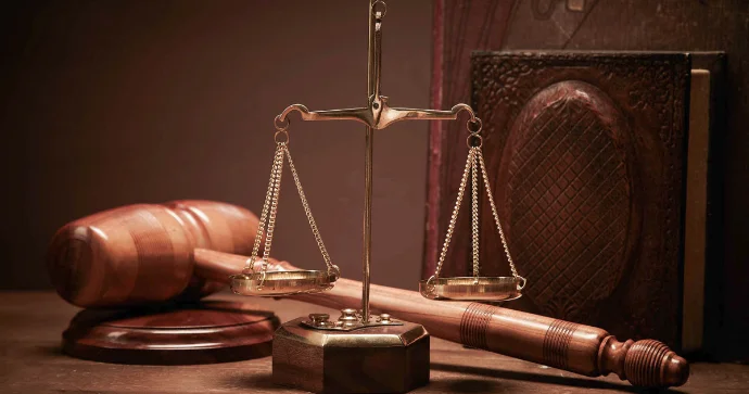 Külli miqdarda mənimsəmədə ittiham olunan sabiq QHT sədrinə hökm oxunub